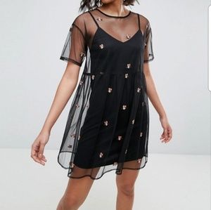 Black flower embroidered dress